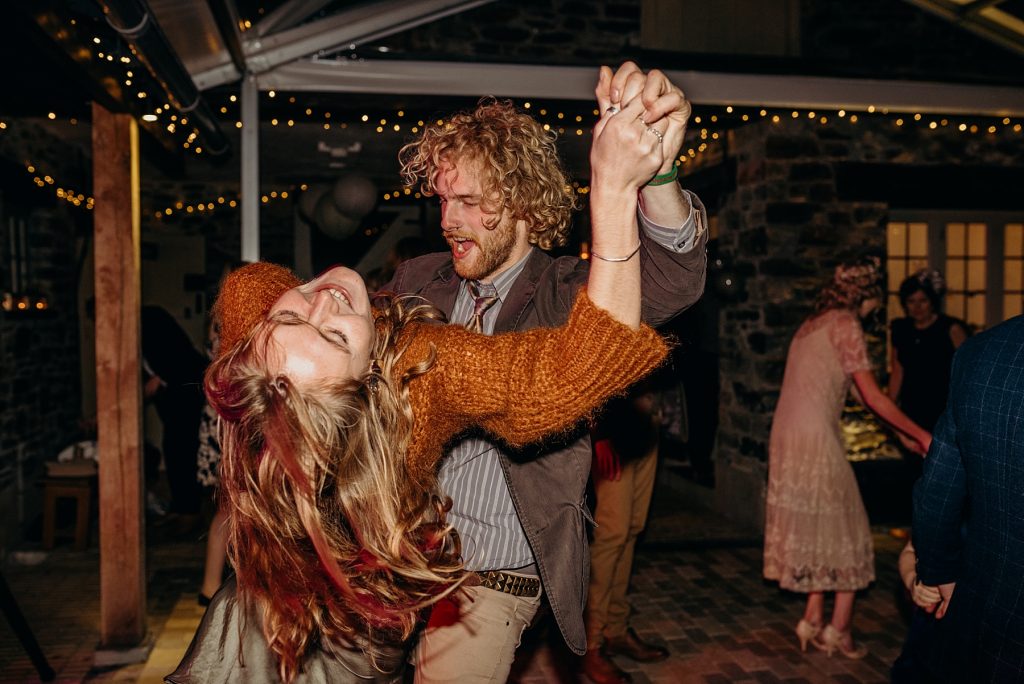 devon documentary wedding photographer