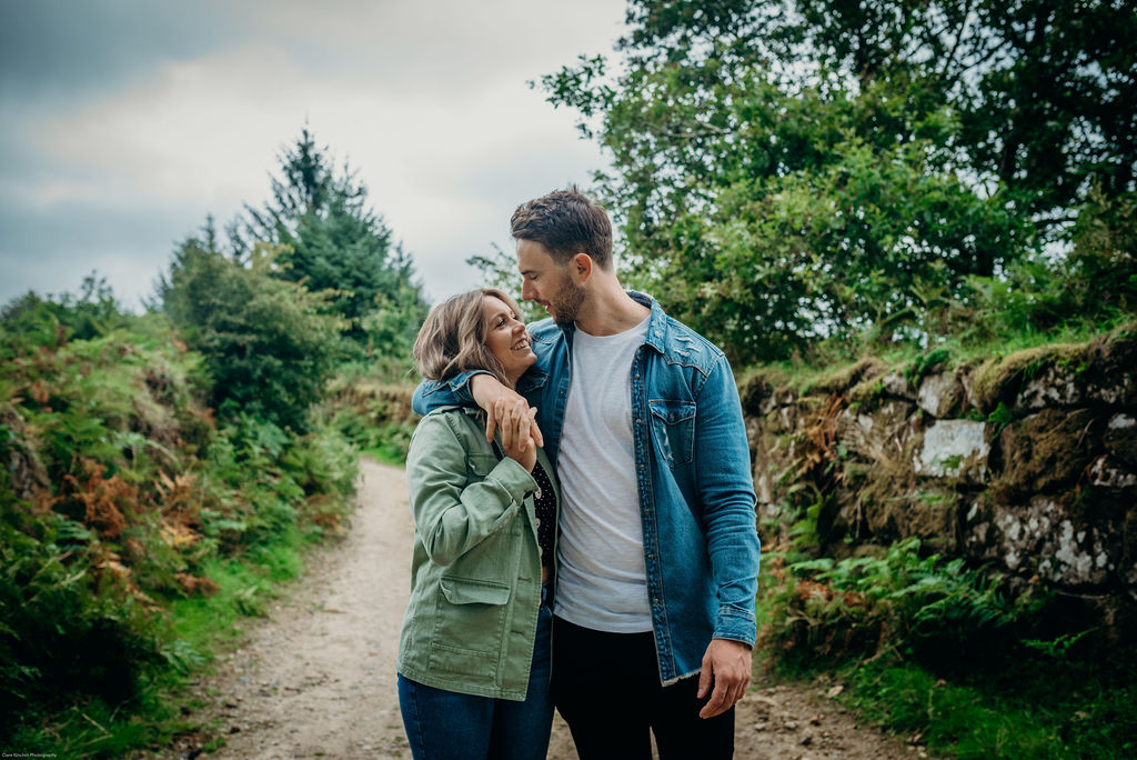 Engagement photographer devon 