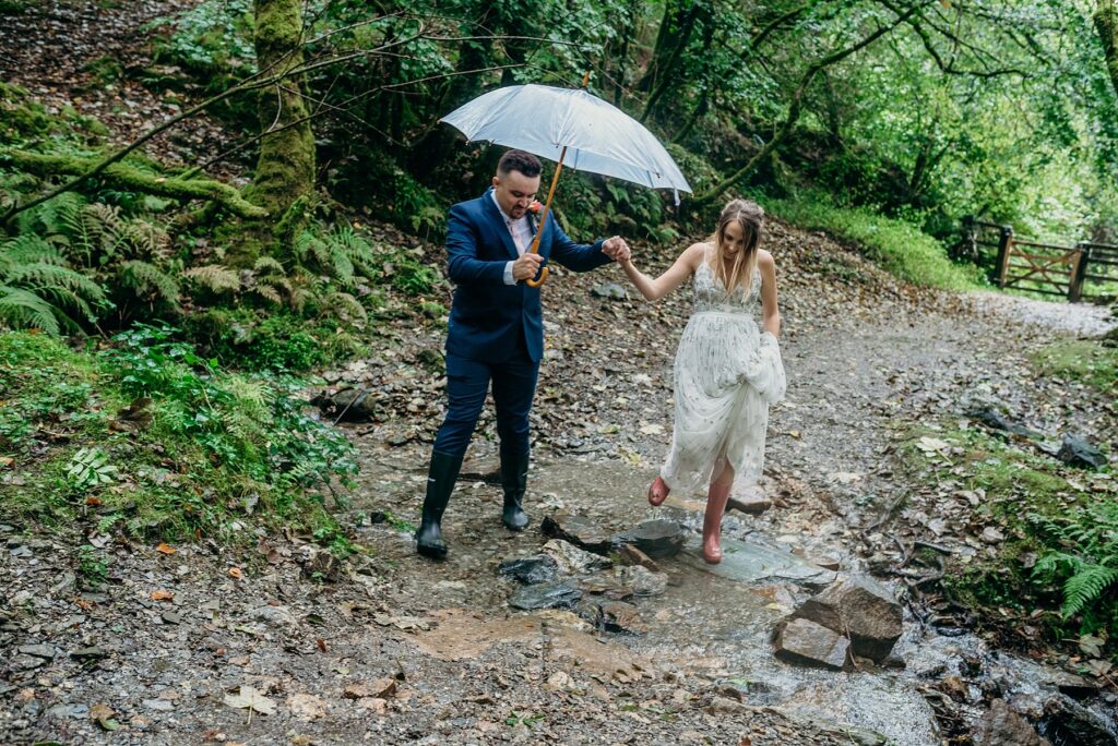 Elopement photographer in devon 