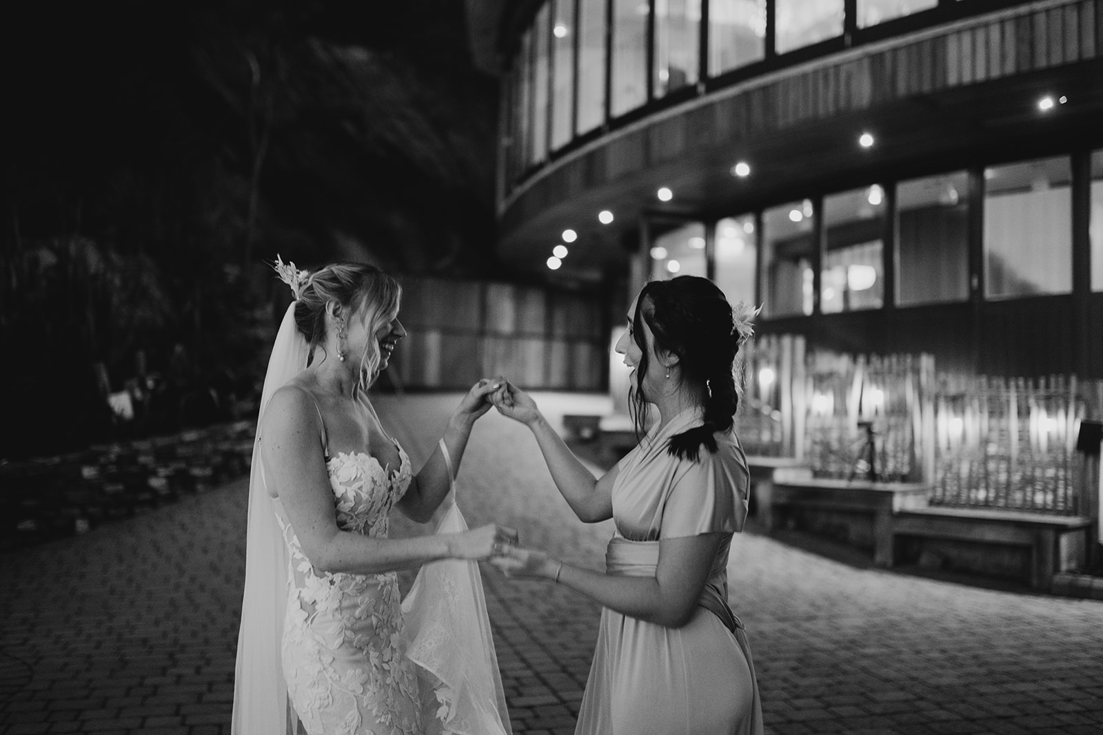 tunnels beaches wedding photographer
