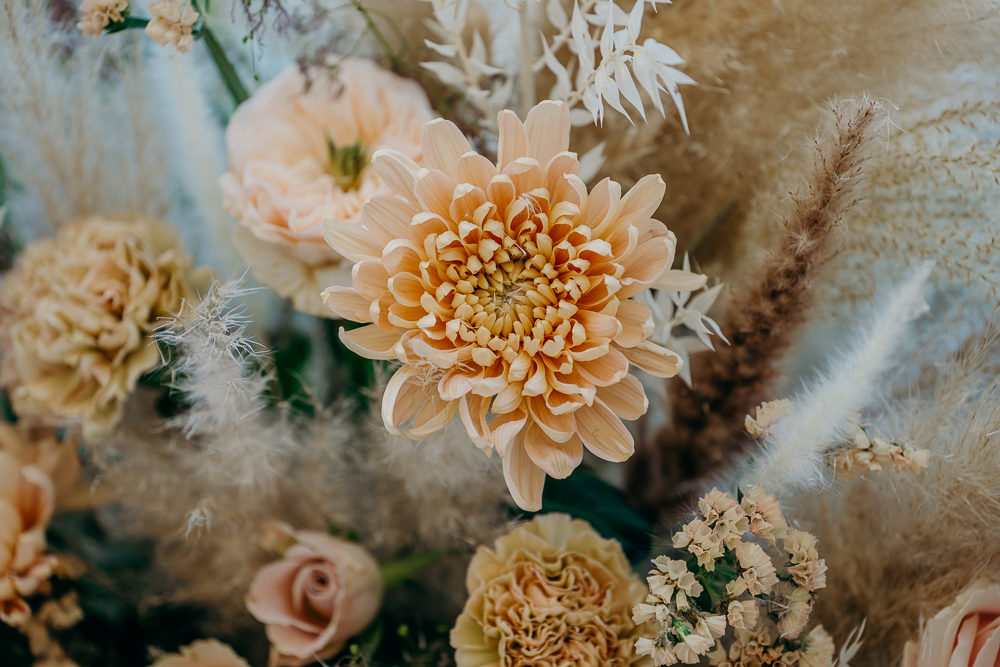 lusty glaze flowers